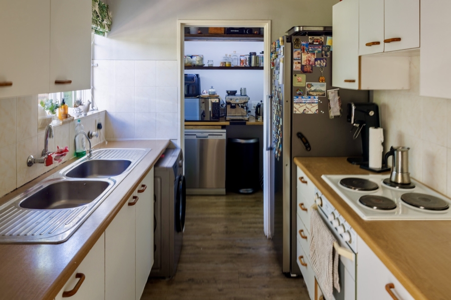 2 Bedroom Property for Sale in Pinelands Western Cape